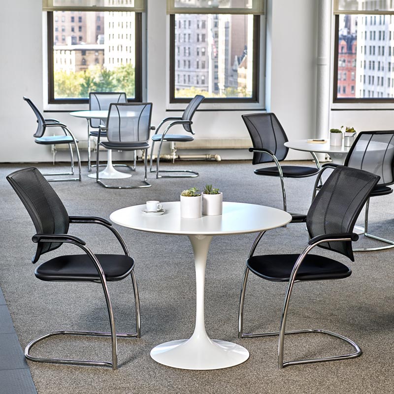 Diffrient Occasional