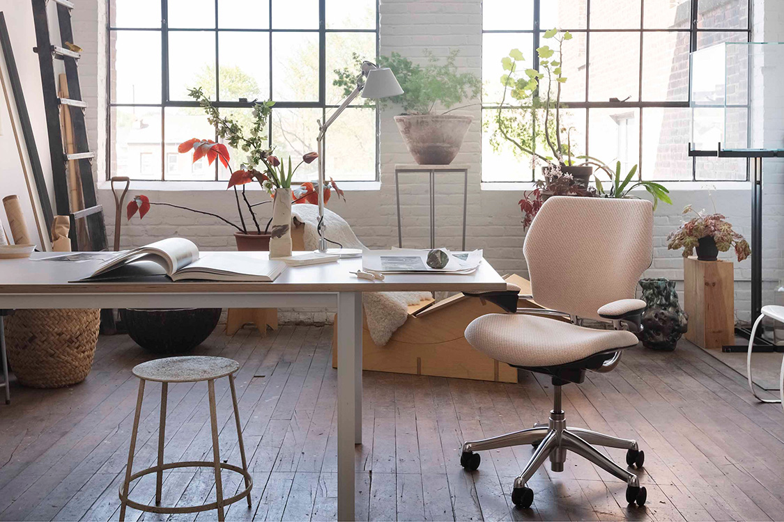 Freedom Task in Kvadrat Coda 2 textile with Polished Aluminum Frame