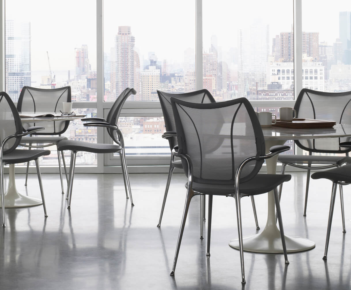 Trea in Fourtis, Black textile