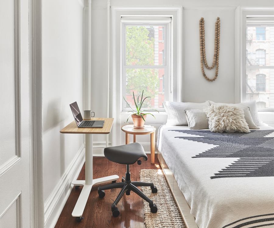 Freedom Headrest in Kvadrat Vanir textile with Graphite Frame